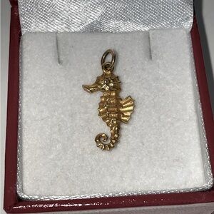 Solid 9K 375 (not 14K) Yellow Gold Seahorse Charm Pendant for Bracelet Necklace